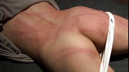Gadis bokep barat full xxx yang tercakup dalam Menggosok dan pertemuan dengan Charlie Chase